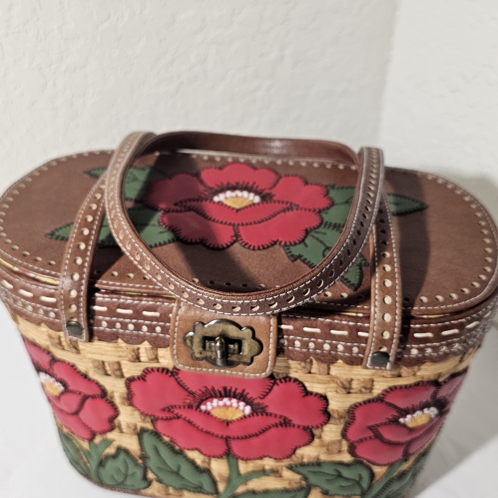 Isabella Fiore Flower Basket Satchel - Picture 7 of 16